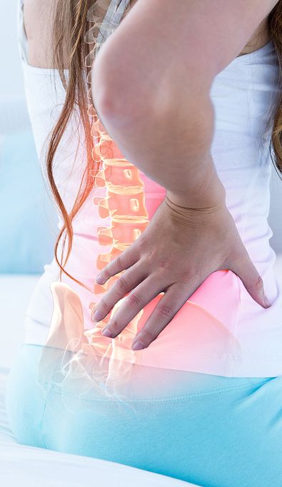 Zona lombare evidenziata a indicare il dolore alla schiena
